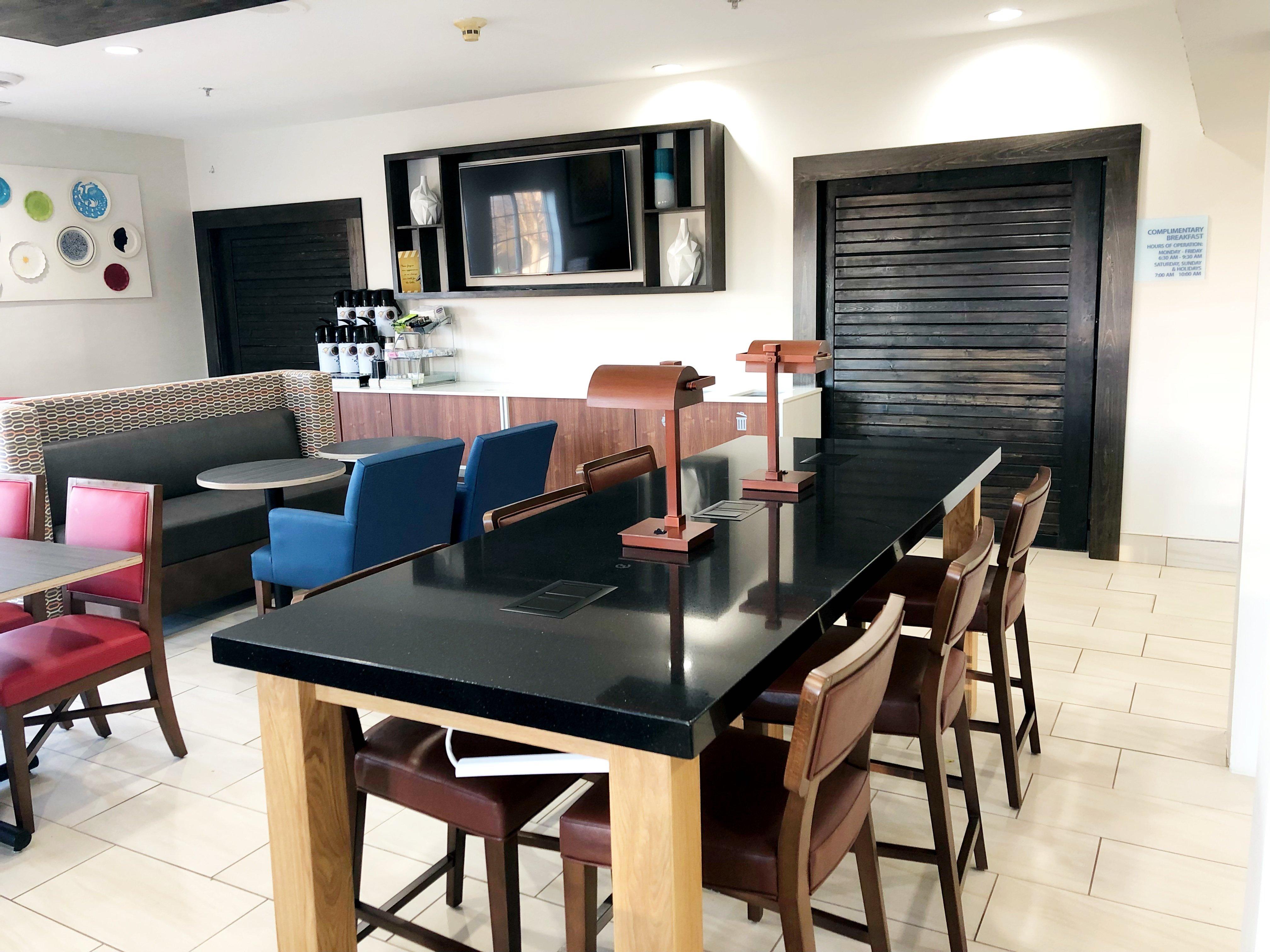 哈里森智选假日酒店 Harrison 外观 照片